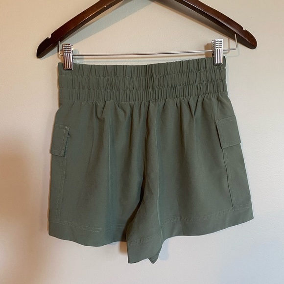 Abercrombie & Fitch Shorts Front Tie Green Size XS - Picture 5 of 7